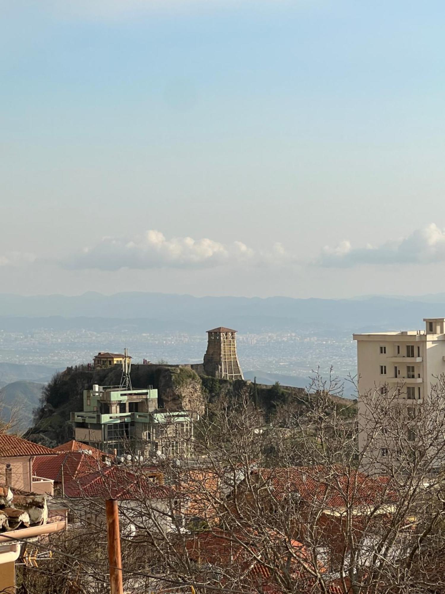 Garden Villa Guni Krujë Dış mekan fotoğraf