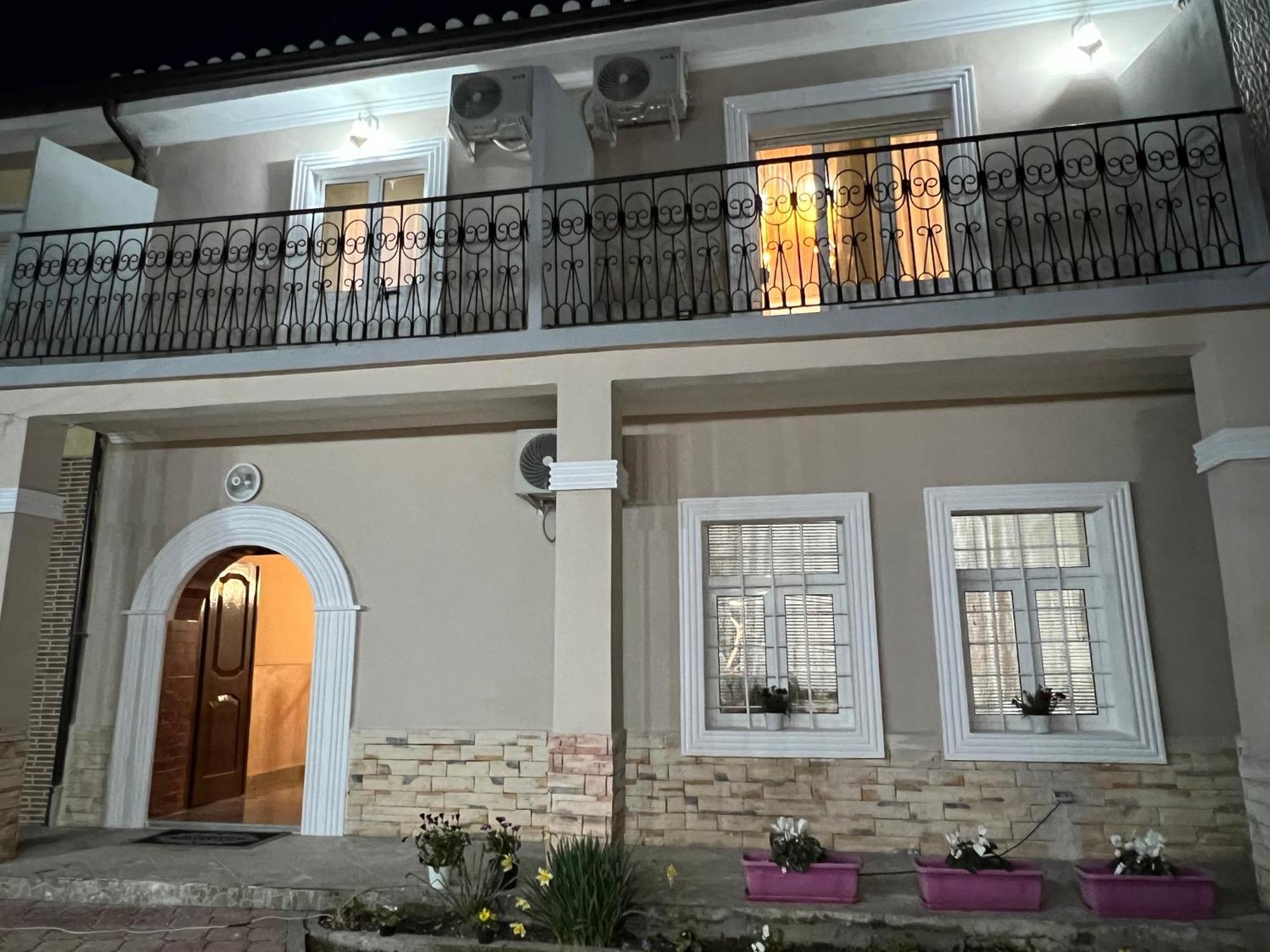 Garden Villa Guni Krujë Dış mekan fotoğraf