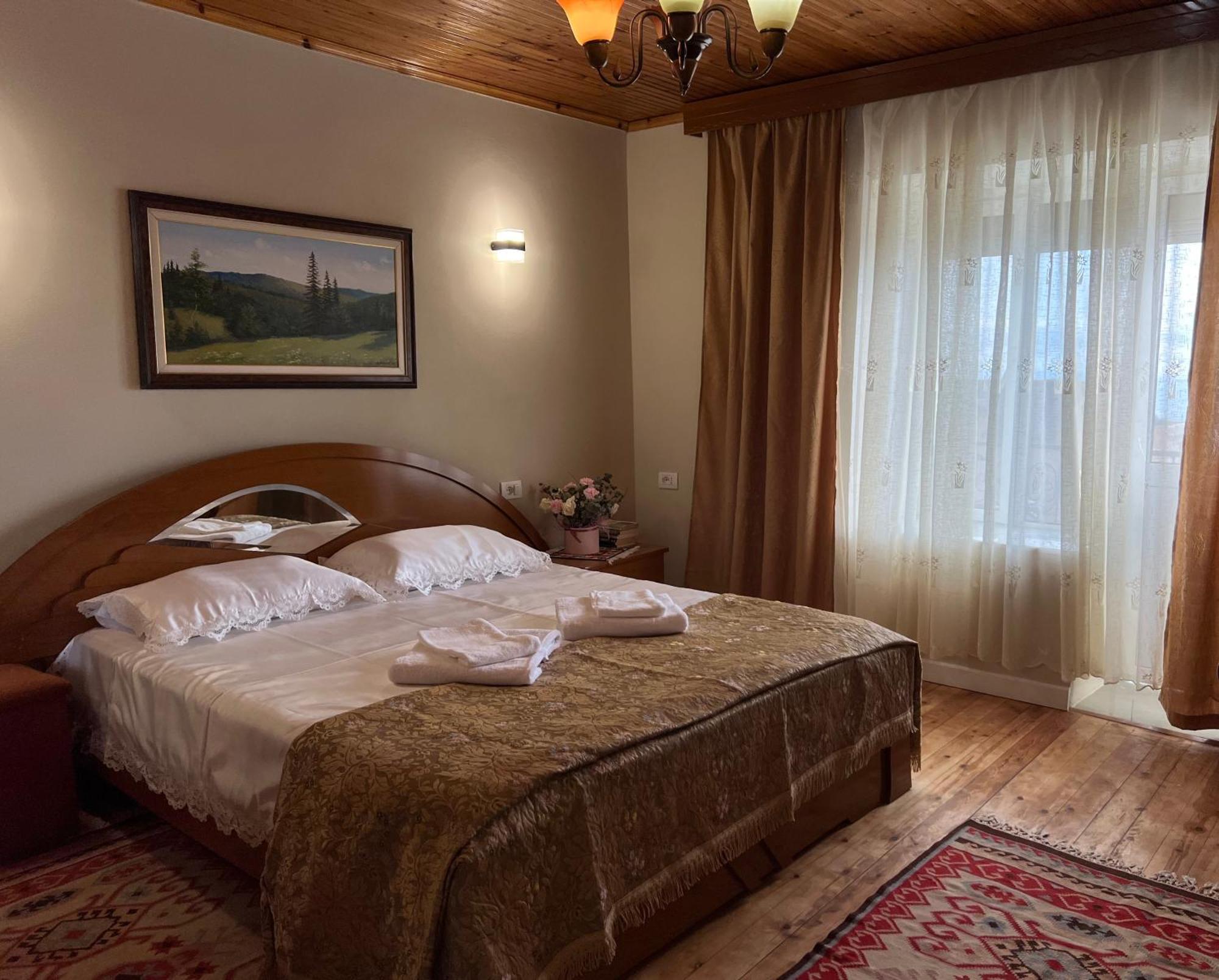 Garden Villa Guni Krujë Dış mekan fotoğraf