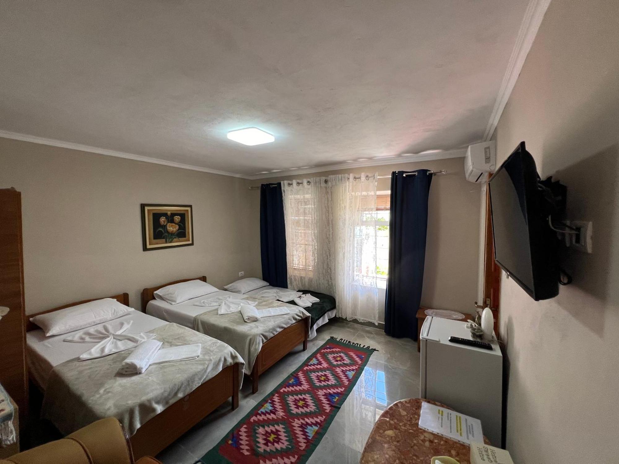 Garden Villa Guni Krujë Dış mekan fotoğraf